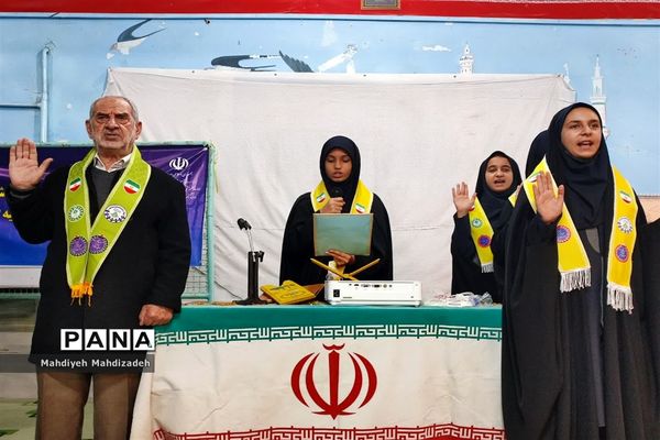 اردوی آموزش تشکیلاتی پیشتازان جهادی دانش‌آموزان ناحیه ۶ مشهد