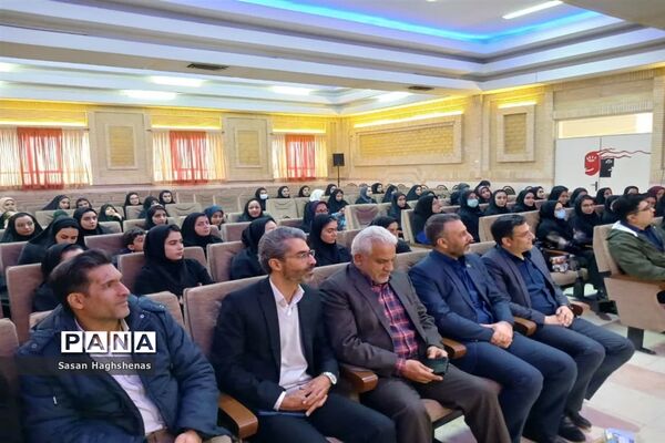 مراسم تقدیر ازدانشجویان دانشگاه فرهنگیان اسلامشهر