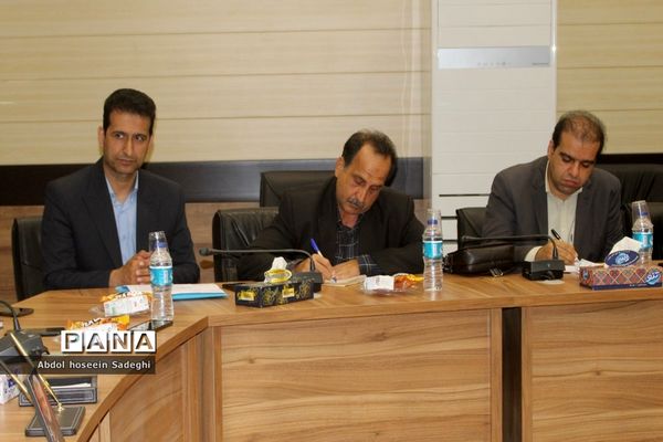 نشست مطبوعاتی مدیر‌کل آموزش و پرورش استان بوشهر‌