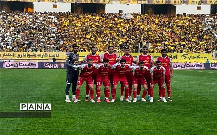 هوادار خردسال کم‌توان میهمان ویژه پرسپولیسی‌ها