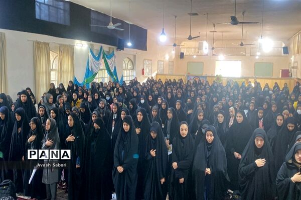 برگزاری مسابقات نماز، قرآن و عترت مقطع متوسطه دختران آباده