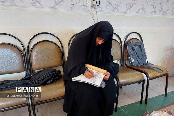 بازدید کارشناسان حوزه پرورشی از مدارس کهریزک