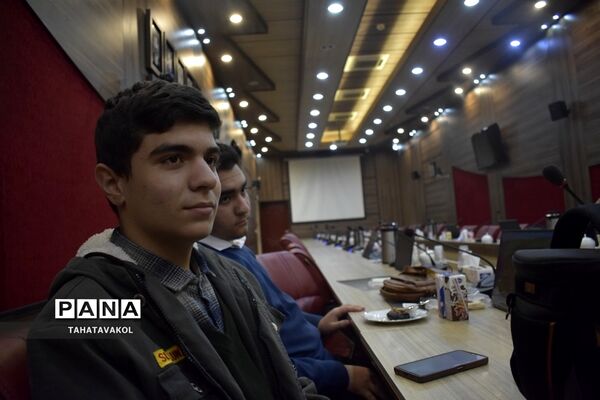 جلسه هیئت رئیسه شورای دانش‌آموزی و مجمع اعضا و مربیان سازمان دانش‌آموزی در شهرستان‌های استان تهران