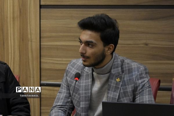 جلسه هیئت رئیسه شورای دانش‌آموزی و مجمع اعضا و مربیان سازمان دانش‌آموزی در شهرستان‌های استان تهران