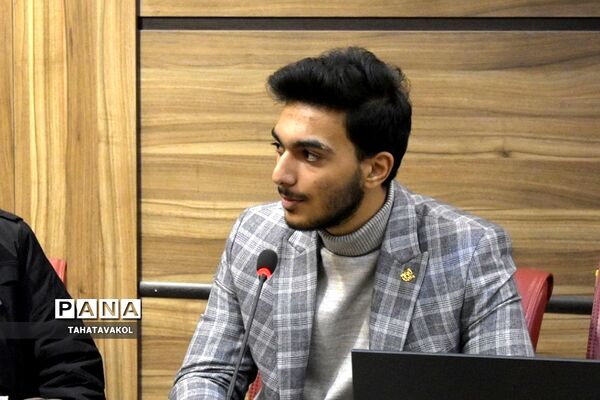 جلسه هیئت رئیسه شورای دانش‌آموزی و مجمع اعضا و مربیان سازمان دانش‌آموزی در شهرستان‌های استان تهران
