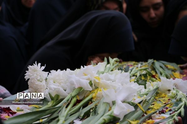 تشییع پیکر شهدای گمنام در مدارس آموزش و پرورش ناحیه 2قزوین