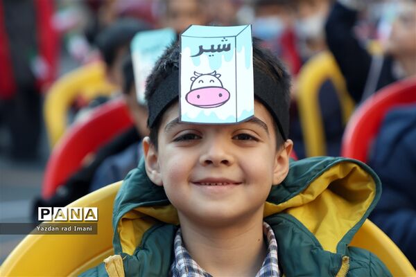 آغاز توزیع شیر در مدارس شهر تهران
