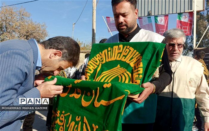 مراسم تشییع شهدای گمنام در دبیرستان امیرکبیر  ناحیه یک شیراز