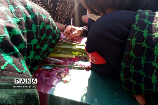 دبیرستان دخترانه فرزانگان 3 ناحیه 3 شیراز میزبان شهید گمنام شد