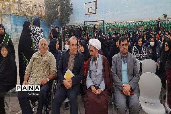 مراسم تشیع پیکر شهید گمنام در مدرسه حضرت زهرا و شاهد حضرت زینب اداره آموزش و پرورش ناحیه 3