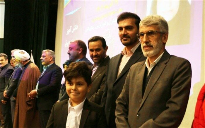 هفته پژوهش مسیری برای شناسایی، سرمایه‌گذاری و بها دادن به پژوهشگران است