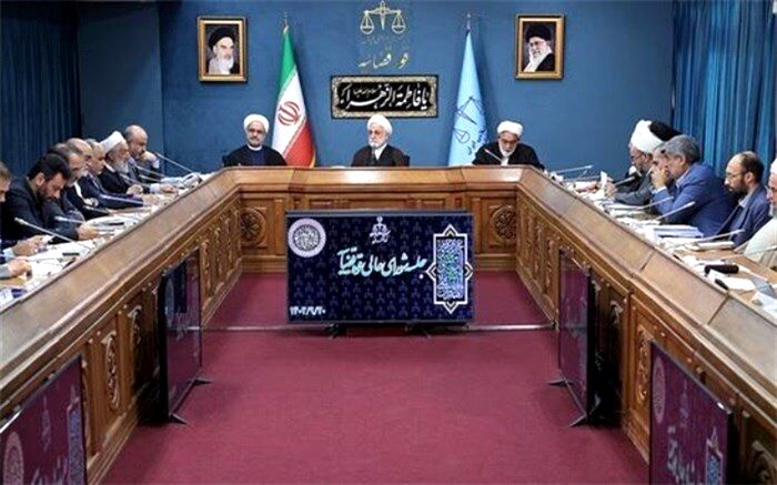 محسنی اژه‌ای: در برخورد با فساد از فشار بیرونی تاثیر نمی‌پذیریم