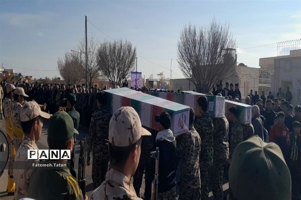 تشییع پیکر شهید گمنام  در شهرستان بام و صفی آباد