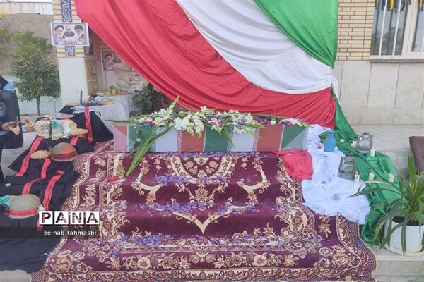 آیین استقبال و تشییع شهید گمنام در مدارس شهرستان سروستان