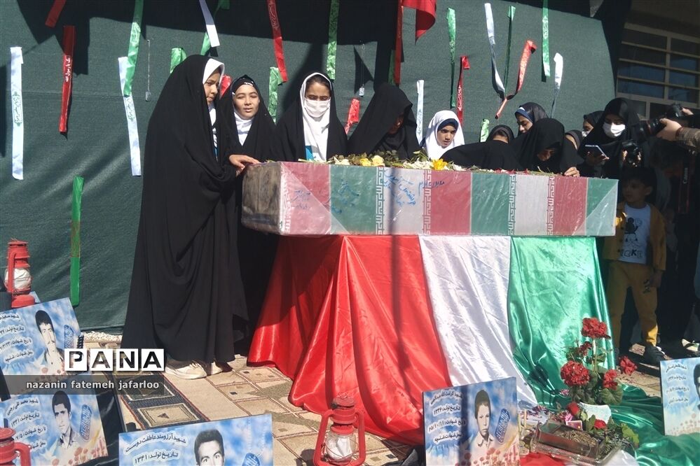 آیین استقبال از پیکر مطهر شهید گمنام دفاع مقدس در شهر صغاد