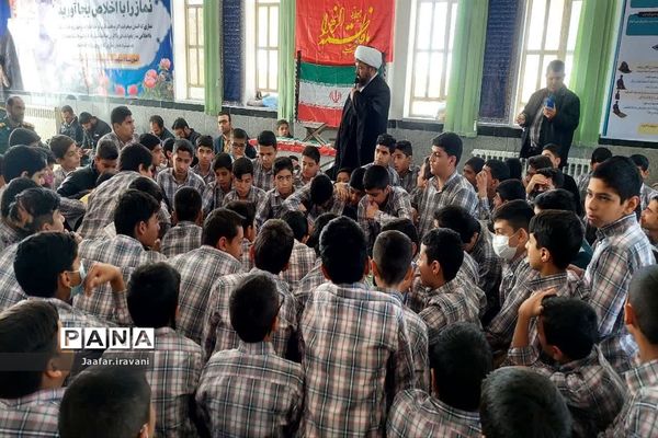 مراسم استقبال از شهید گمنام در شهرستان مروست