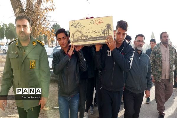 مراسم استقبال از شهید گمنام در شهرستان مروست