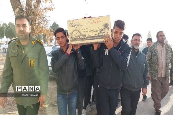 مراسم استقبال از شهید گمنام در شهرستان مروست