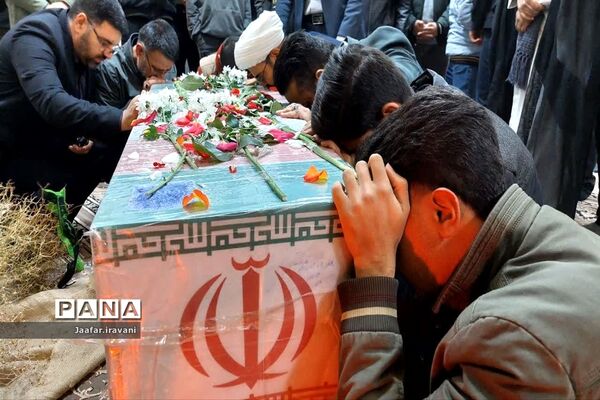 مراسم استقبال از شهید گمنام در شهرستان مروست