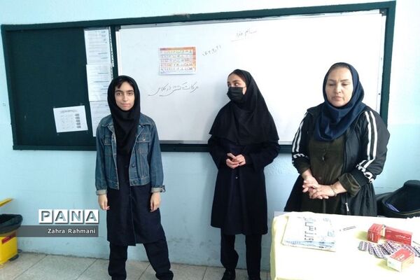 افزایش سلامتی با اجرای طرح آهن‌یاری و حرکات کششی در دبیرستان حجاب ناحیه یک ری