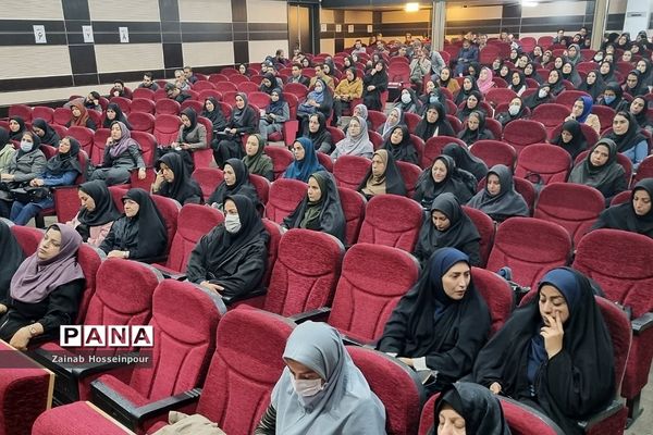 جلسه آموزشی با موضوع پیشگیری از بیماریهای واگیر در کانون شهید کافی شهریار