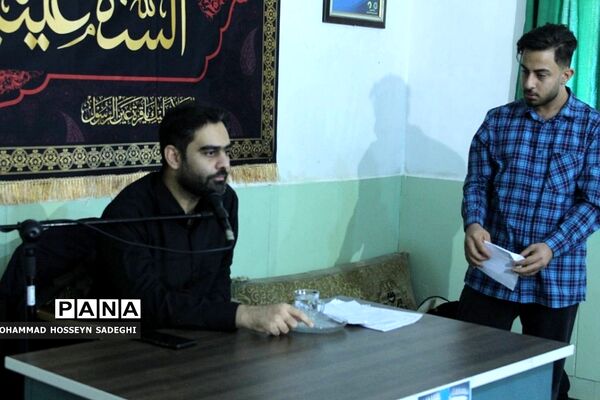 نشست تبیین و پرسش و پاسخ دانش‌آموزی در دبیرستان آیت‌الله هاشمی رفسنجانی باقرشهر