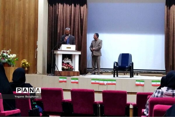 جلسه راهیان نور دانش‌آموزان دختر شهرستان سبزوار