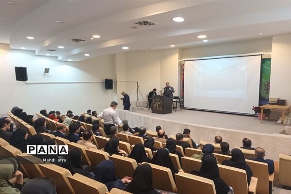 تجلیل از معلمان و دانش‌آموزان پژوهشگر شهرستان بهبهان