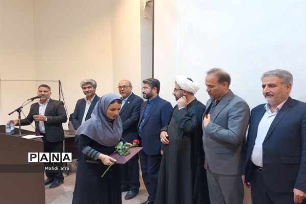 تجلیل از معلمان و دانش‌آموزان پژوهشگر شهرستان بهبهان
