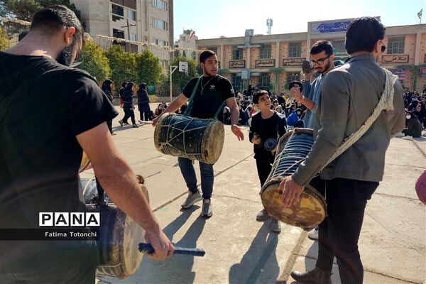 برگزاری مراسم شهادت حضرت زهرا(س) در دبیرستان دخترانه حاج علی اکبر گراشی شیراز