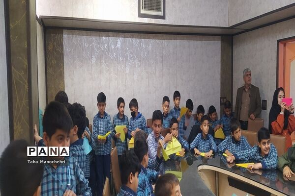 کارگاه ساخت  اوریگامی در هفته پژوهش در آموزشگاه علامه طباطبایی