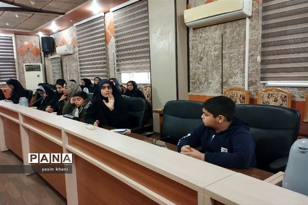 کارگروه نوجوانان کتابخوان اندیشه‌ورز