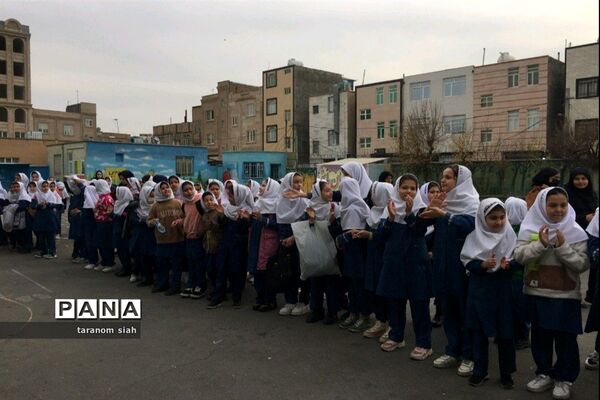 چالش نجات تخم مرغ درآموزشگاه حاج رحیم شعبانی ناحیه یک بهارستان