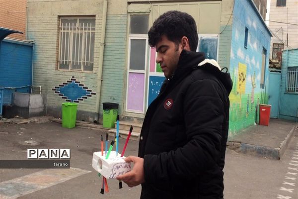 چالش نجات تخم مرغ درآموزشگاه حاج رحیم شعبانی ناحیه یک بهارستان