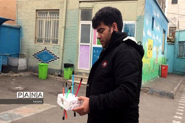 چالش نجات تخم مرغ درآموزشگاه حاج رحیم شعبانی ناحیه یک بهارستان