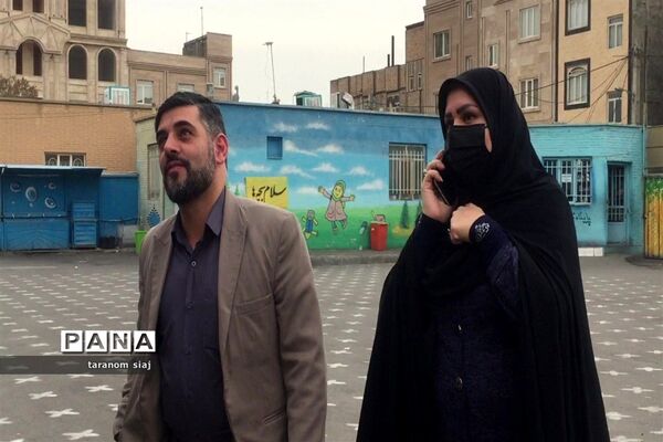 چالش نجات تخم مرغ درآموزشگاه حاج رحیم شعبانی ناحیه یک بهارستان