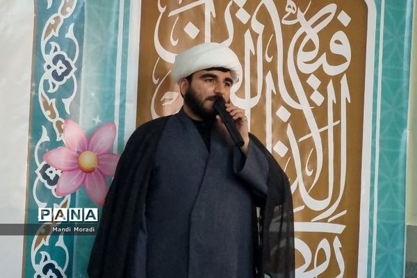 مراسم گرامیداشت هفته قرآن و عترت در مرکز دارالقرآن دماوند
