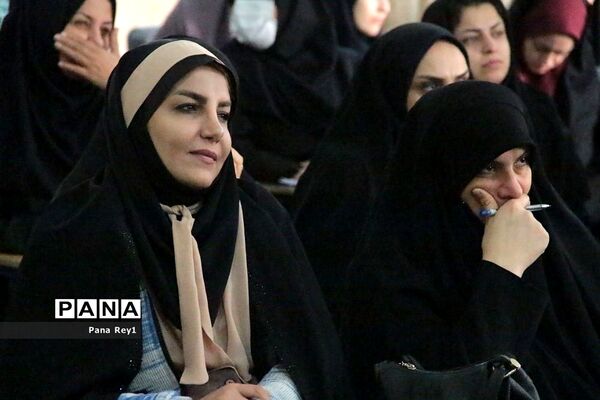 برگزاری طرح ملی تشرف در دبیرستان صدیقه طاهره(س) ناحیه یک شهرری