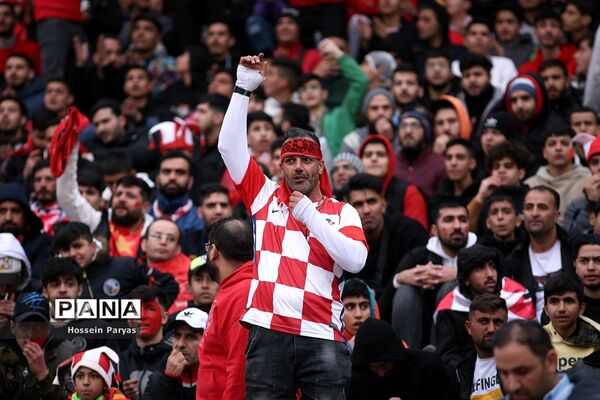 دیدار تیم‌های فوتبال استقلال و پرسپولیس