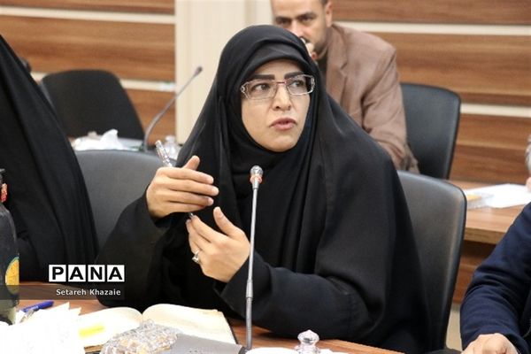 دوره تکمیلی تربیت تسهیل‌گر کتابخوانی نوجوان