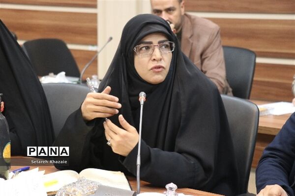 دوره تکمیلی تربیت تسهیل‌گر کتابخوانی نوجوان