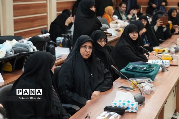 اختتامیه مسابقه ملی کتابخوانی سهم من از جوانی ایران