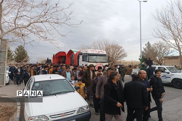 تشییع شهدای گمنام در شهرستان ورزنه