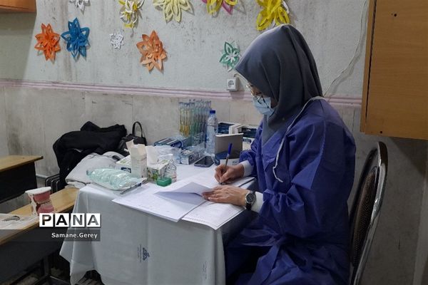 سومین اردوی جهادی درمان درسال تحصیلی جدید در دبیرستان بعثت