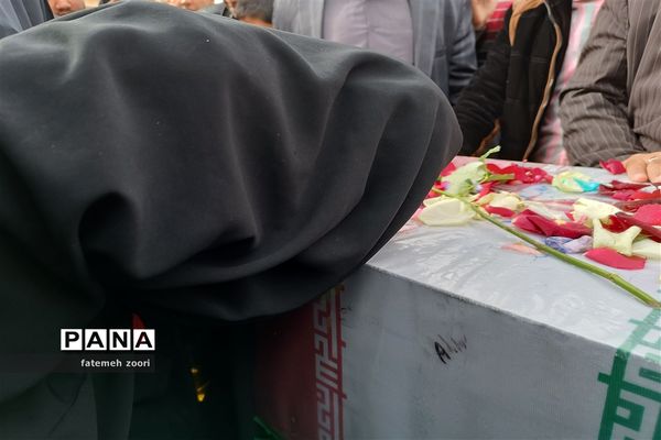 تشییع شهدای گمنام در مدارس سیستان و بلوچستان