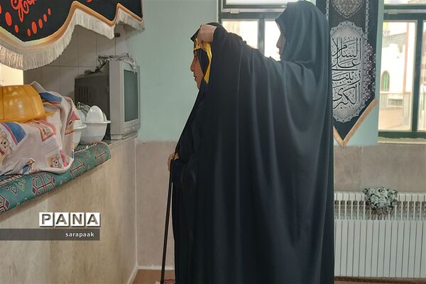 مراسم سوگواری شهادت حضرت فاطمه( س) توسط هیات دانش‌آموزی انصارالمهدی در شهرستان فیروزکوه
