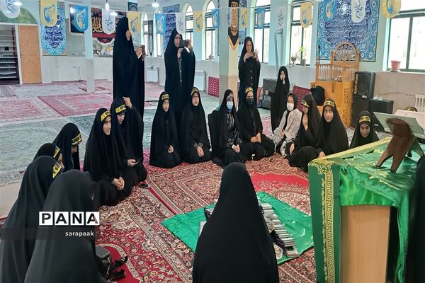 مراسم سوگواری شهادت حضرت فاطمه( س) توسط هیات دانش‌آموزی انصارالمهدی در شهرستان فیروزکوه