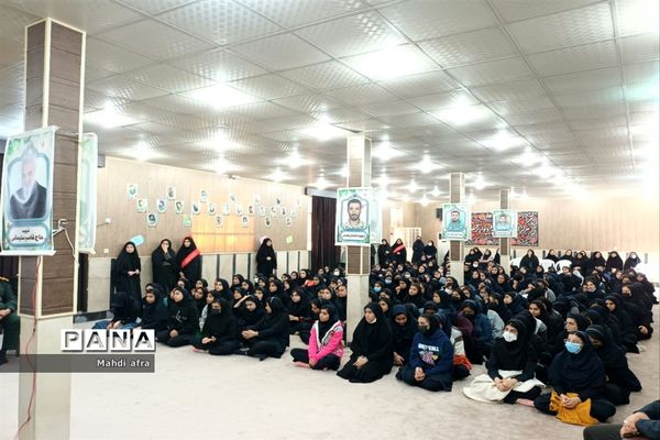 برگزاری یادواره شهدای منسوب به کارکنان و دانش‌آموزان دبیرستان شاهد جواهر بهبهانی