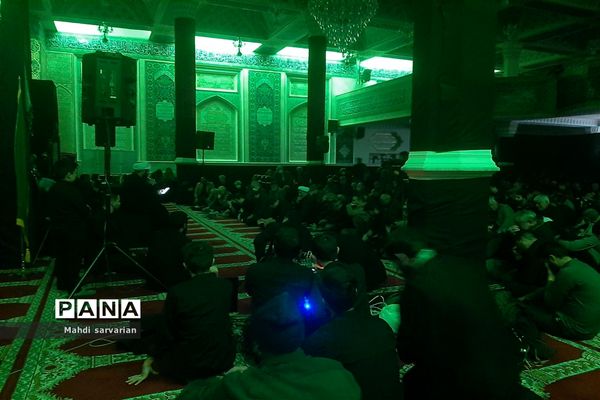 برگزاری مراسم عزاداری شب شهادت حضرت فاطمه(س) با حضور امام جمعه مشهد