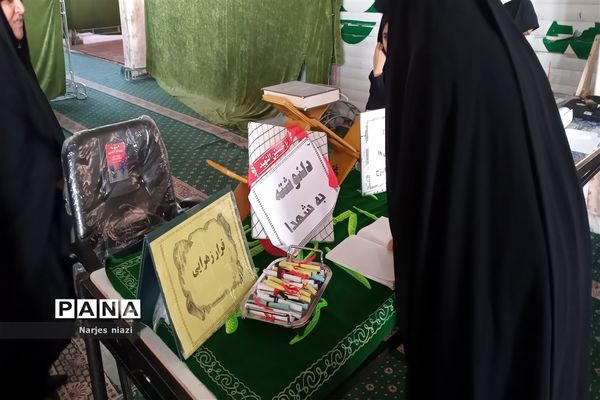 برگزاری همایش دختران فاطمی در آرامگاه سید حمزه (ع) شهرستان کاشمر